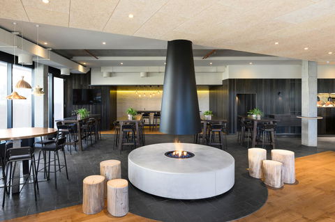 Hotel Realm - Accommodation in Brisbane 3