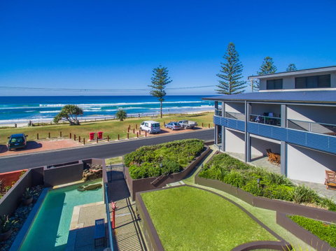 Lennox Holiday Apartments - Accommodation in Brisbane 10