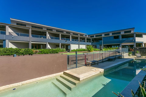 Lennox Holiday Apartments - Accommodation in Brisbane 8
