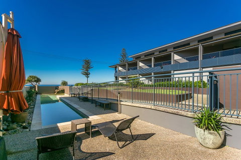 Lennox Holiday Apartments - Accommodation in Brisbane 5