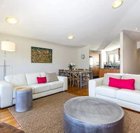 Bondi Beach Lamrock Avenue - Accommodation in Brisbane