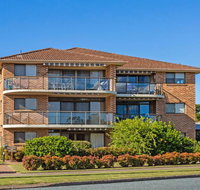 Braemar 5 - On The Lake - Accommodation in Brisbane