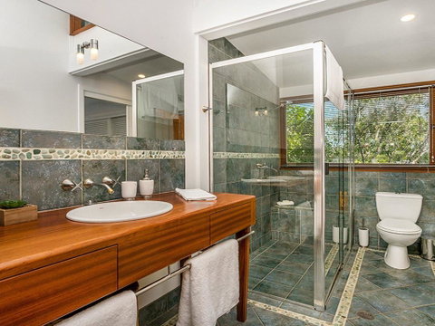 Brandon Beauty - Accommodation in Brisbane 2