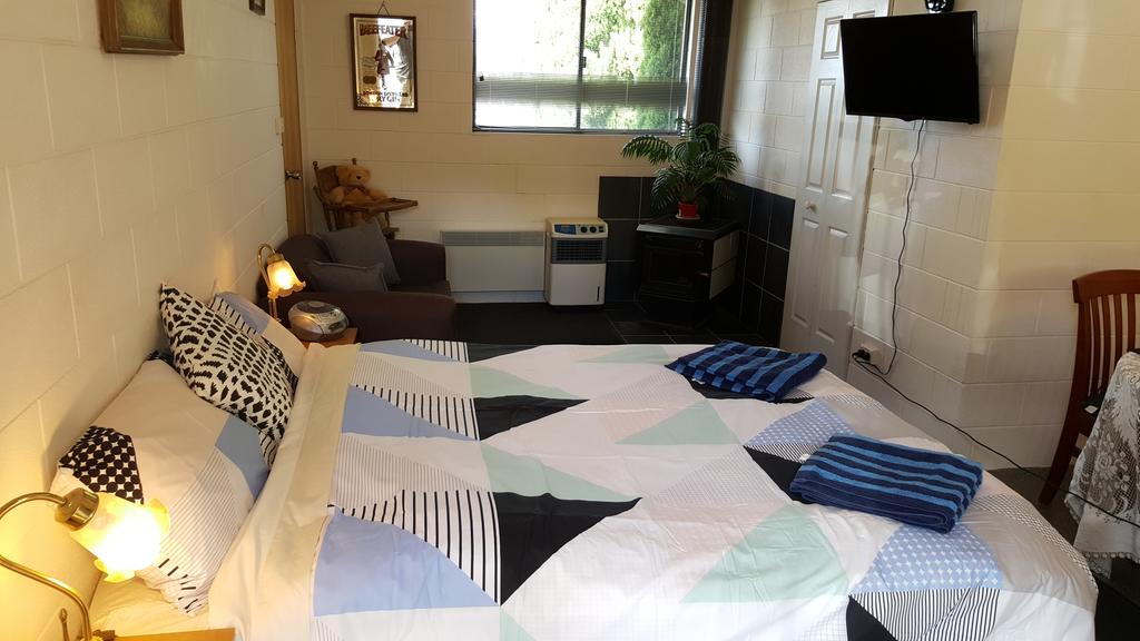 Old Beach TAS Accommodation in Brisbane