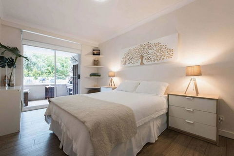 Bright Comfy Bondi Home - Accommodation in Brisbane 0