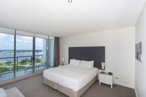 Brighton Shores - Accommodation in Brisbane 2
