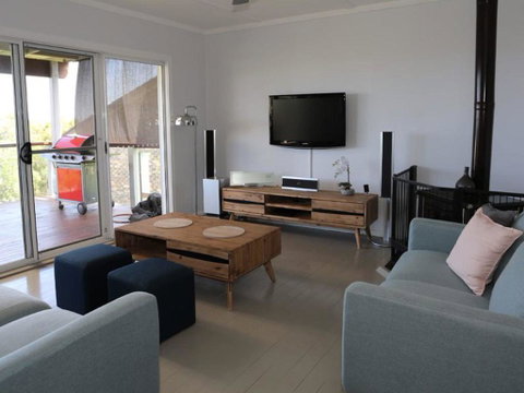 Brilliant Ocean Views - Accommodation in Brisbane 2