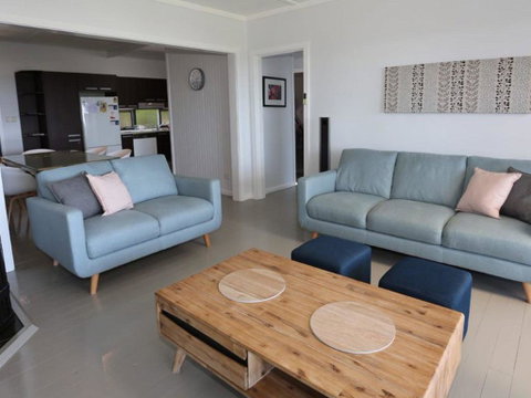 Brilliant Ocean Views - Accommodation in Brisbane 1