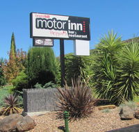 Bristol Hill Motor Inn  Peppa's Licensed Restaurant - Accommodation in Brisbane