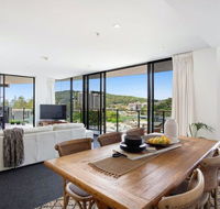 Burleigh Beach 2 Bedroom Apartment - Accommodation in Brisbane