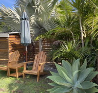 Byron Moon Large House  Half Moon Cottage - Accommodation in Brisbane
