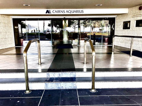 Cairns Apartment Esplanade Ocean Views - Accommodation in Brisbane 3