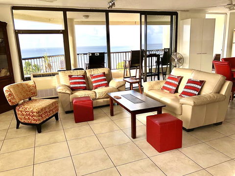 Cairns Apartment Esplanade Ocean Views - Accommodation in Brisbane 0