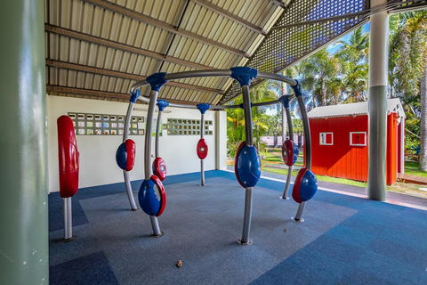 Cairns Coconut Holiday Resort - Accommodation in Brisbane 2