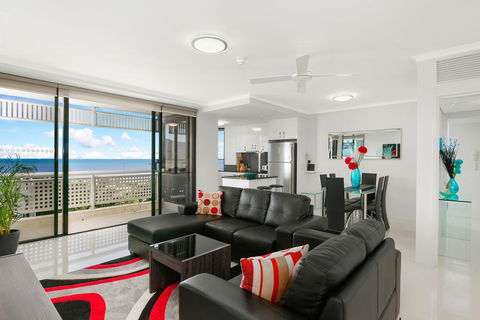 Cairns Luxury Waterfront Apartment - Accommodation in Brisbane 0