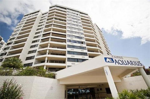 Cairns Ocean View Apartment In Aquarius - Accommodation in Brisbane 3