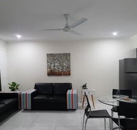 Cairns Prime Location Esplanade Self contained Apartment with Wifi - Accommodation in Brisbane