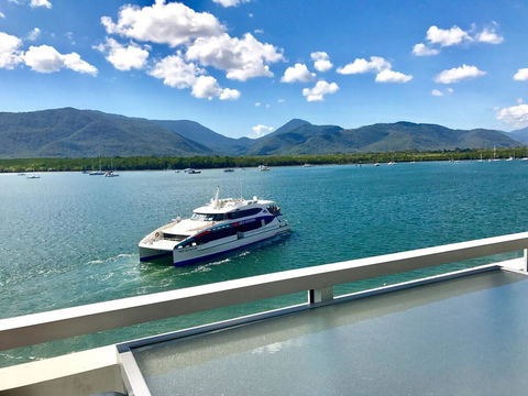 Cairns Waterfront - Harbourlights - Accommodation in Brisbane 1