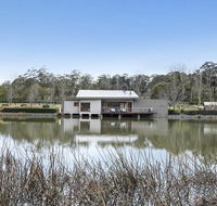 Casa sul lago - quite simply a very special place - Accommodation in Brisbane