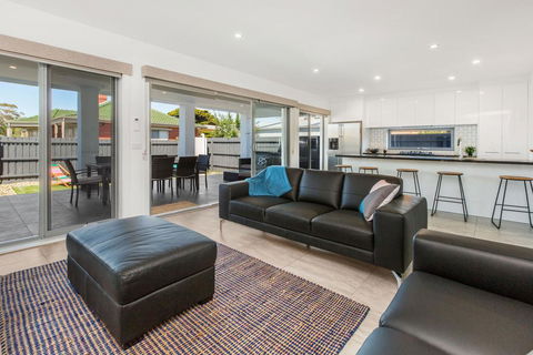 CASABLANCA - DROMANA - Accommodation in Brisbane 2