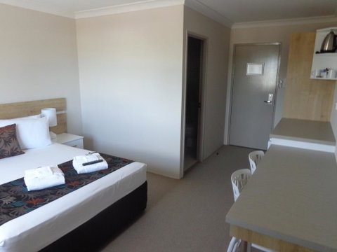 Castle Crest Motel - Accommodation in Brisbane 2