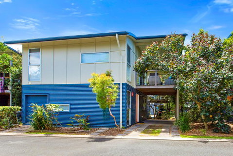 CASUARINA BEACH SHACKS 10 - Accommodation in Brisbane 1