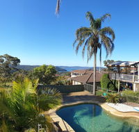Central Coast Getaway 4B Family Holiday Home - Accommodation in Brisbane