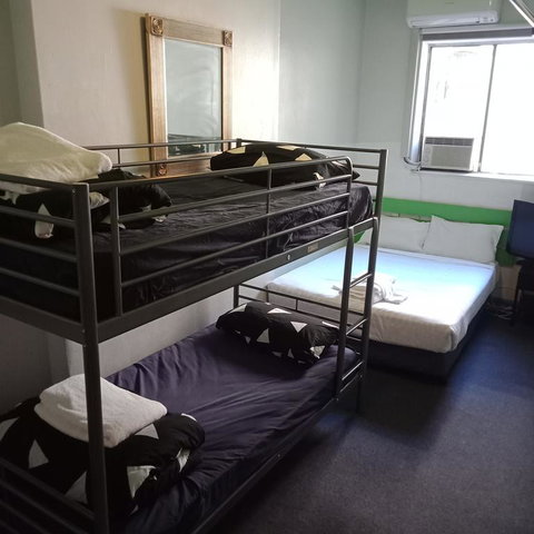 Central Perk Lodge - Accommodation in Brisbane 3
