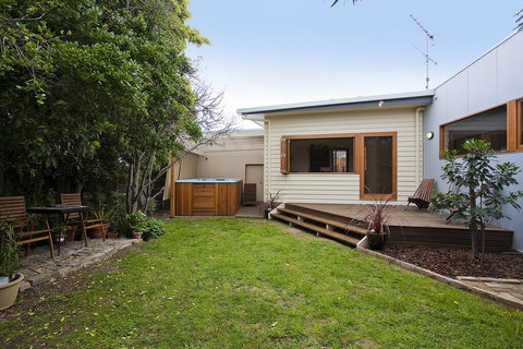 Charles Central Oasis 8 - Accommodation in Brisbane 1