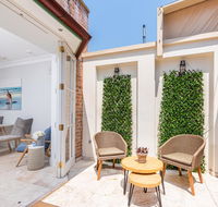 Charming Surry Hills House on Bourke - Accommodation in Brisbane
