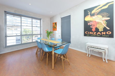 Chic East Sydney Pad - Accommodation in Brisbane 3