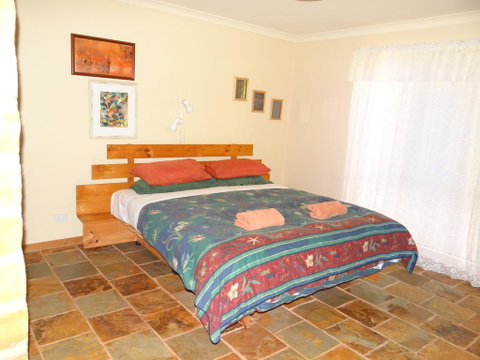 Cinnamon Coloureds Farm Cottages - Accommodation in Brisbane 2