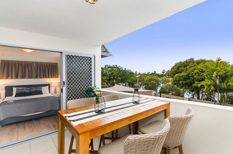 City Stadium Apartment On The Riverfront - Accommodation in Brisbane 1