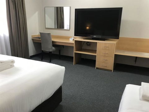 Colonial Motel Richmond - Accommodation in Brisbane 1