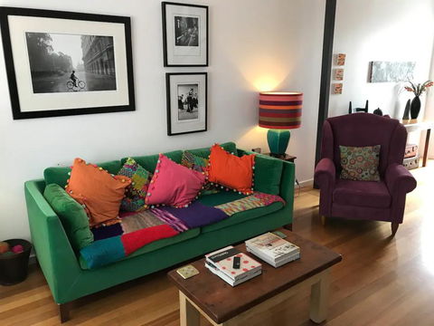 Colourful Darlinghurst Home In Perfect Location By Hyde Park - Accommodation in Brisbane 0