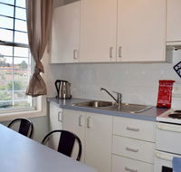 Comfortable Apartment In Trendy Haberfield - Accommodation in Brisbane