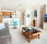 Comfy Coogee 1 Bedroom Hideaway - Accommodation in Brisbane