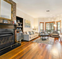 Coolabah - Accommodation in Brisbane