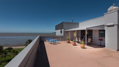 Coral Towers Holiday Suites - Accommodation in Brisbane 1