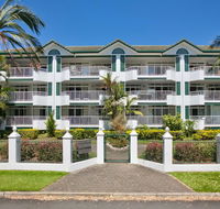 Costa Royale Trinity Beach - Accommodation in Brisbane