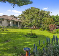 Cosy Californian Bungalow - Accommodation in Brisbane