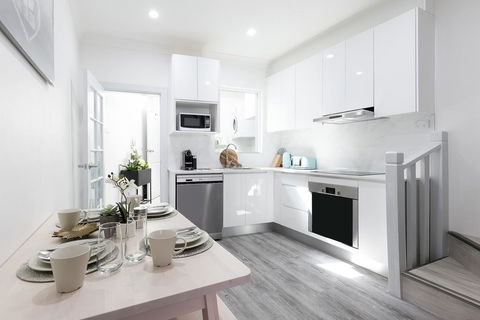 Cosy Darlinghurst Terrace In The Best Location - Accommodation in Brisbane 3
