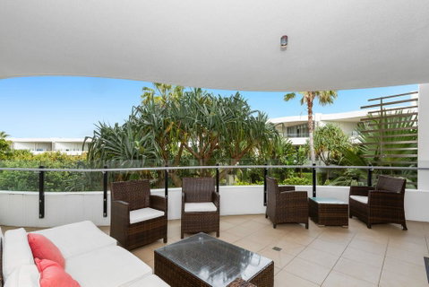 COTTON BEACH 37 - PRIVATE BEACHFRONT COMPLEX - Accommodation in Brisbane 0