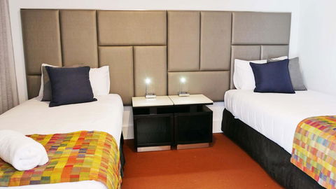 Country Capital Motel - Accommodation in Brisbane 1