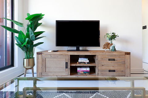 CROWN JEWEL - Hosted By: L'Abode Accommodation - Accommodation in Brisbane 3