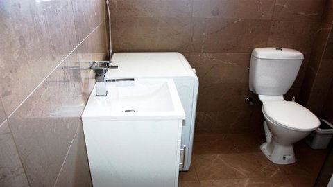 Crystal Waters 6 - CBD Location - Accommodation in Brisbane 3