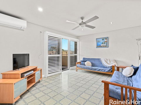 Cumbernauld #5 - 5/12Terrigal Esp - Accommodation in Brisbane 0