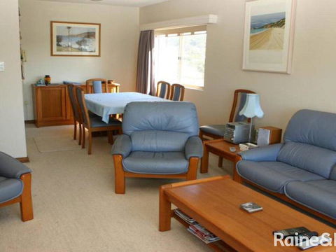 Cumbernauld #9 - 9/12 Terrigal Esp - Accommodation in Brisbane 1