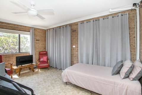 Deering 106, ULLADULLA - Accommodation in Brisbane 0