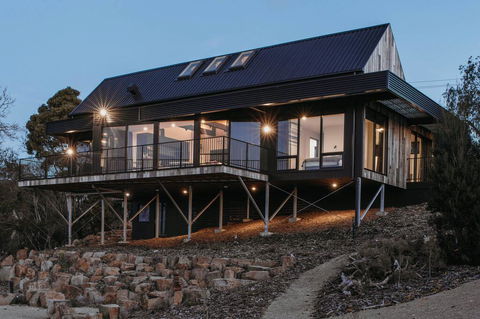 Deviot Boat House - Accommodation in Brisbane 1
